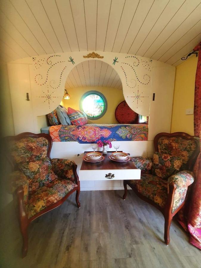 Апартаменты The Gypsy Rose Wagon Балингап Экстерьер фото